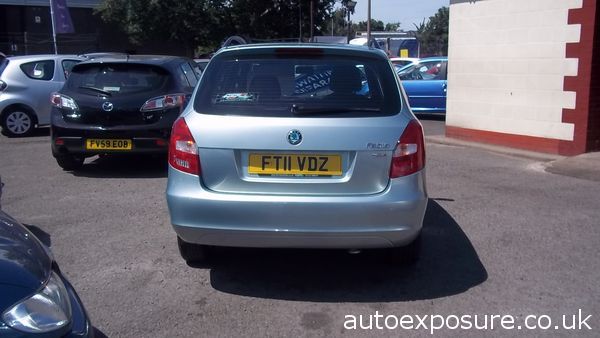 2011 Skoda Fabia 1.2 SE image 3