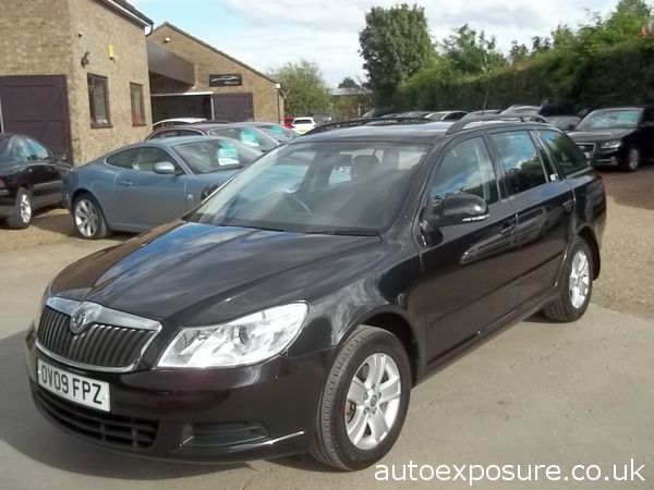 2009 Skoda Octavia 2.0 TDI image 2
