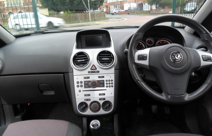 2007 Vauxhall Corsa 1.7 CDTi image 5