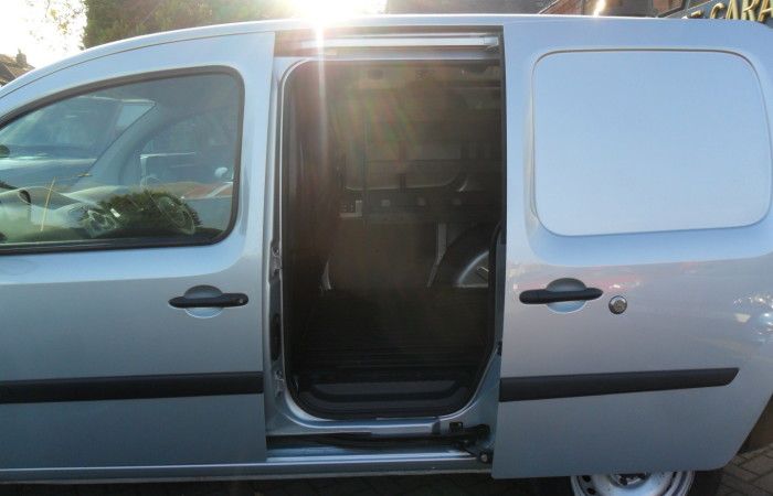 2011 Renault Kangoo 1.5 dCi image 4