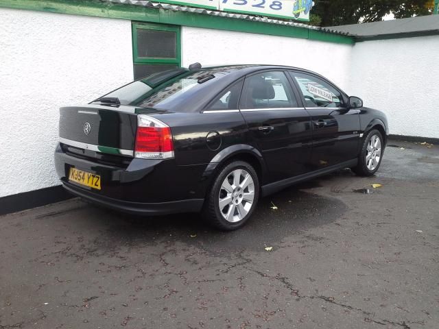2005 VAUXHALL VECTRA 1.8 image 3