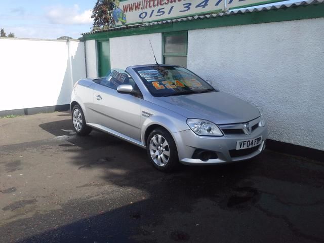 2004 VAUXHALL TIGRA 1.4 16V image 1