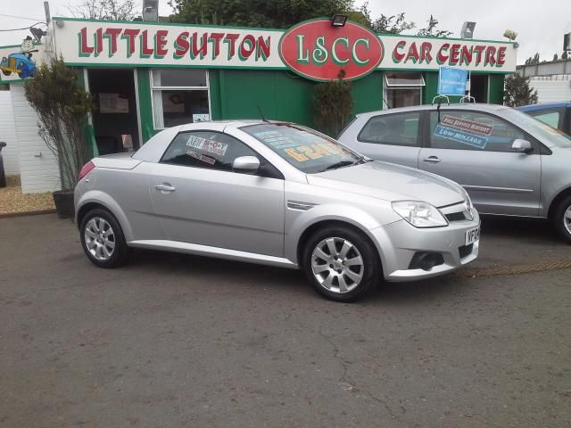 2004 VAUXHALL TIGRA 1.4 16V image 2