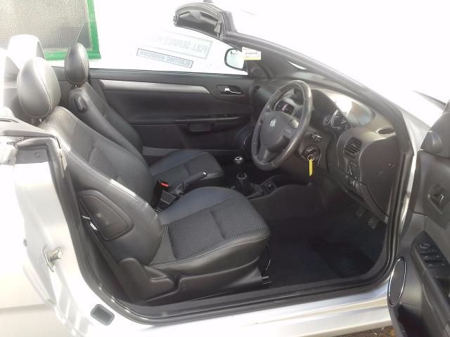 2004 VAUXHALL TIGRA 1.4 16V image 5