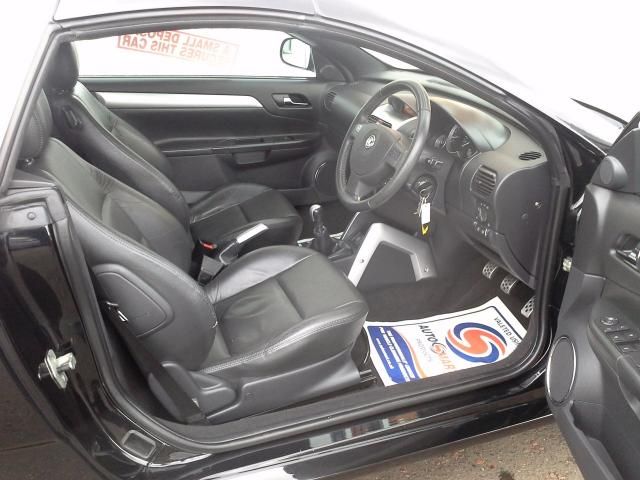 2006 VAUXHALL TIGRA 1.4 EXCLUSIV image 5