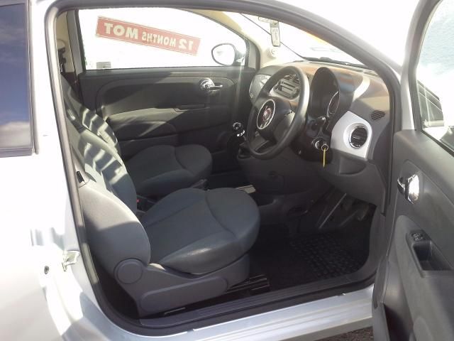 2010 FIAT 500 1.2 POP image 4