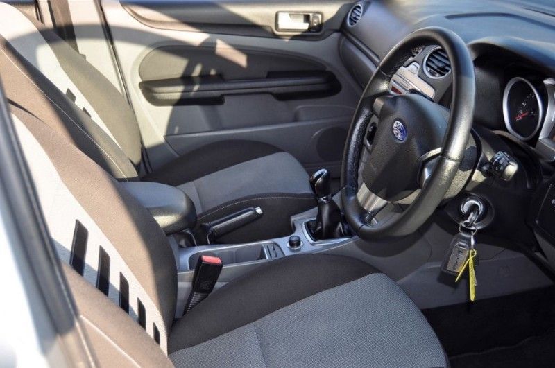 2008 Ford Focus ZETEC TDCI image 5