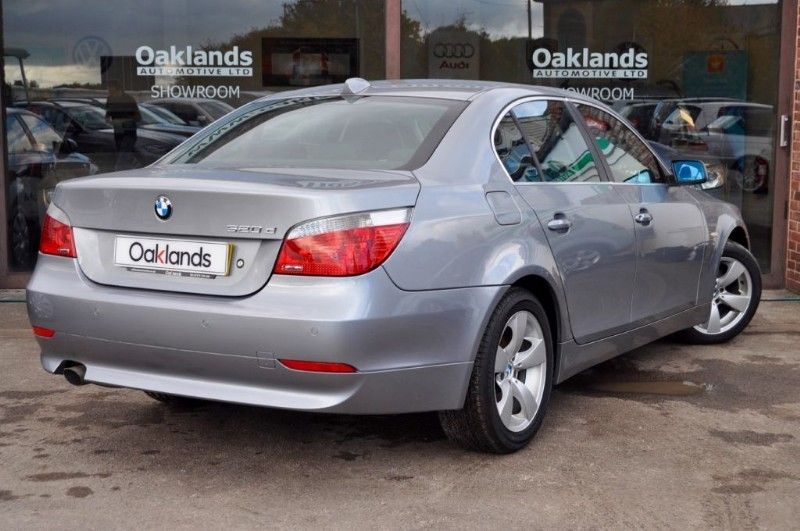 2007 BMW 5 Series 520d SE image 3