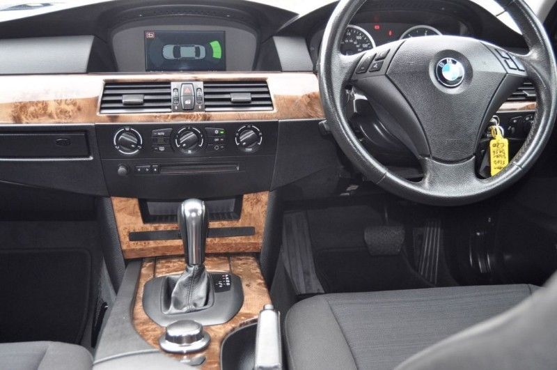 2007 BMW 5 Series 520d SE image 4