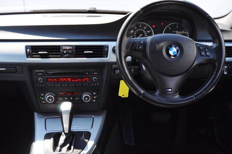 2008 BMW 3 Series 320d M SPORT image 4