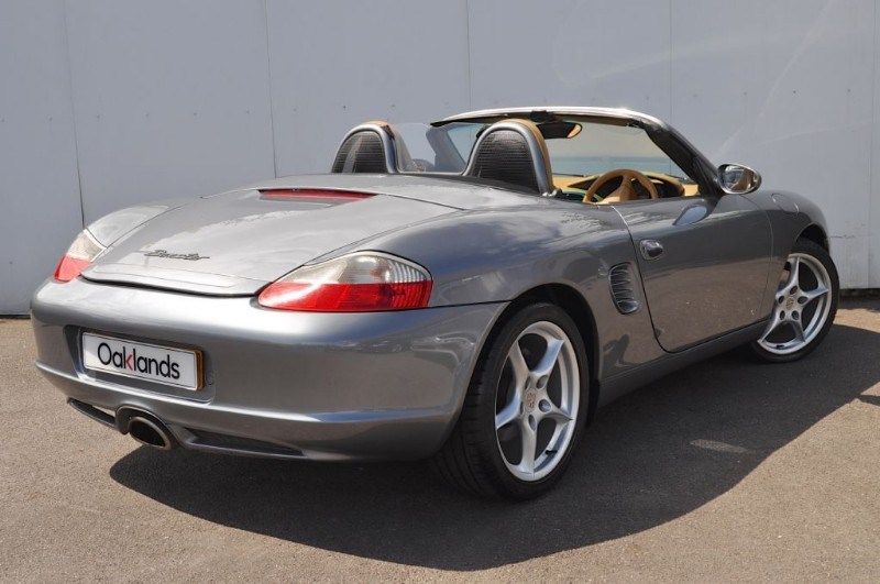 2004 Porsche Boxster 2.7 Roadster image 3