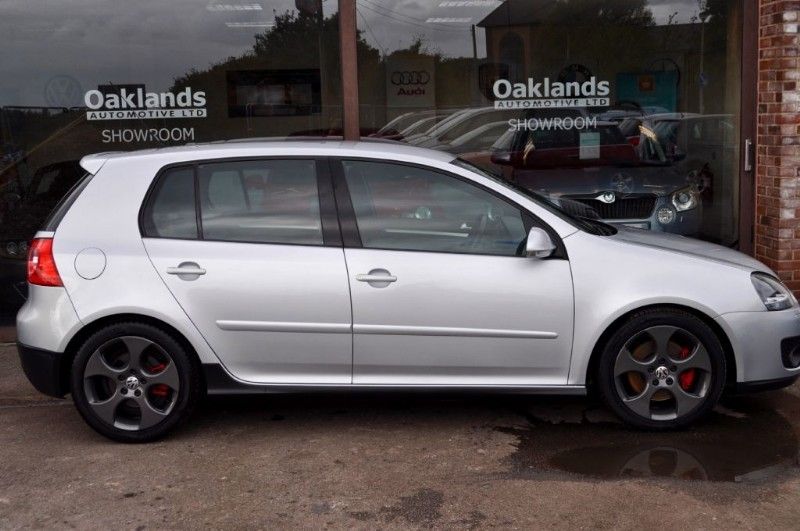 2008 VW Golf GTI image 2