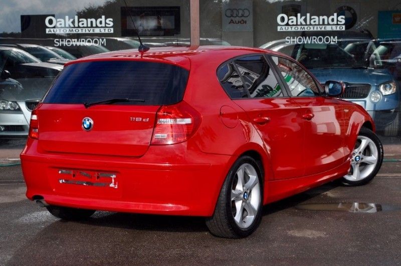 2010 BMW 1 Series 116d SE image 3