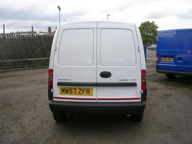 2008 VAUXHALL COMBO VAN 2000 1.3CDTI image 3