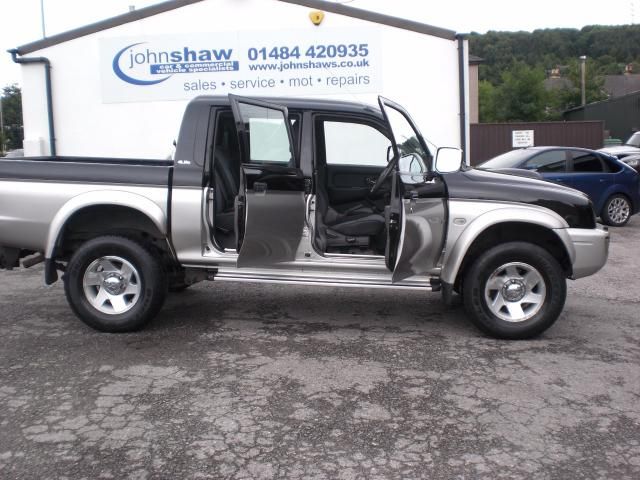 2004 MITSUBISHI L200 2.5 image 2