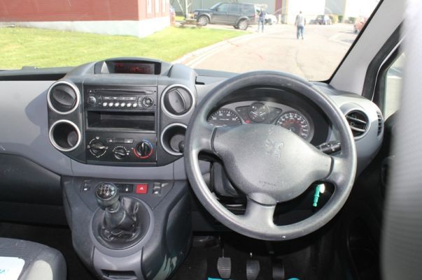 2011 PEUGEOT PARTNER 1.6 HDI image 4