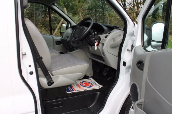 2012 RENAULT TRAFIC 2.0 DCI image 4