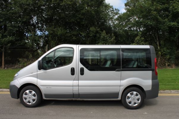 2013 RENAULT TRAFIC DCI 2.0 image 2