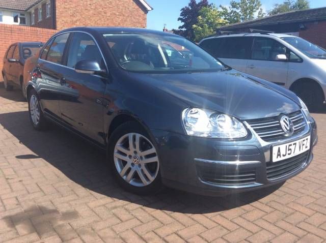 2007 VOLKSWAGEN JETTA 1.9 SE TDI image 1