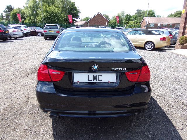 2009 BMW 3 SERIES 2.0 320D SE image 3