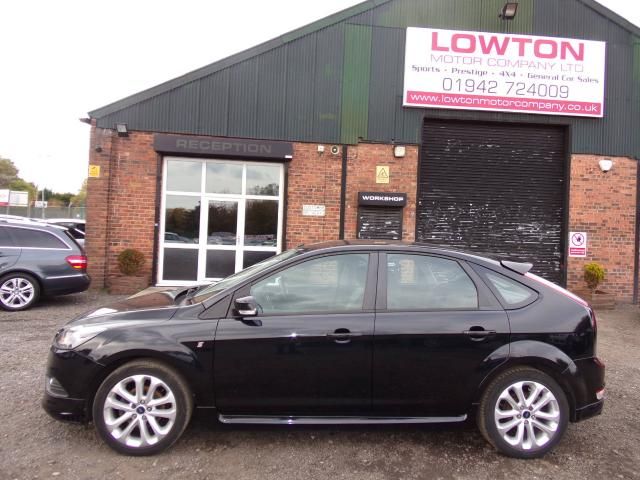 2010 FORD FOCUS 1.6 ZETEC image 2