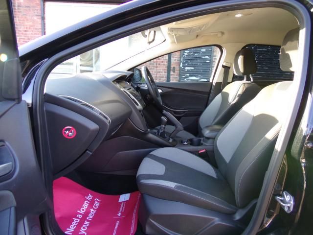 2011 FORD FOCUS 1.6 ZETEC image 5