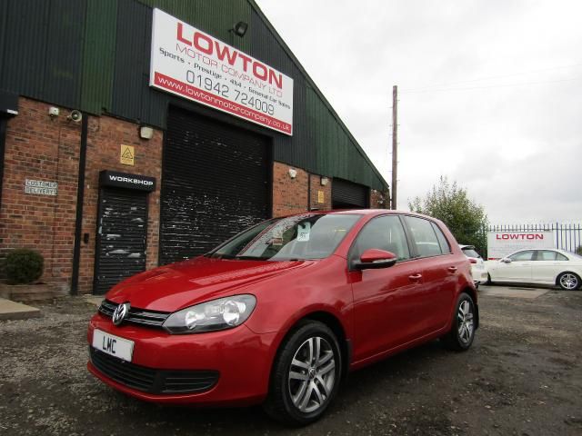 2009 VOLKSWAGEN GOLF 2.0 SE TDI image 1
