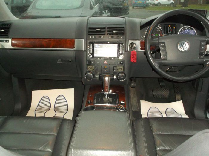 2005 Volkswagen Touareg 2.5 TDI SE image 4