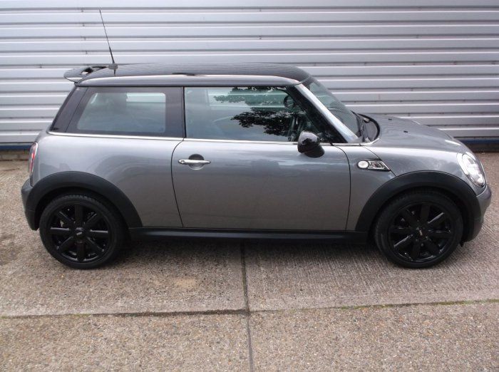 2007 Mini Hatchback 1.6 Cooper S image 2
