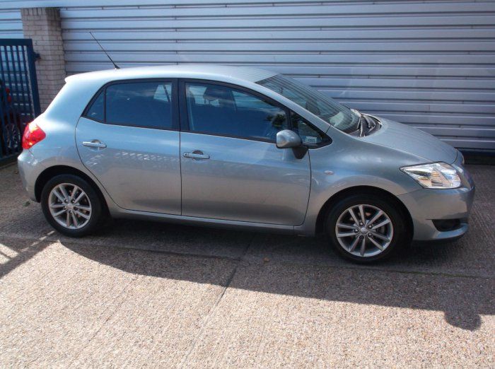 2009 Toyota Auris 1.6 V-Matic TR image 2
