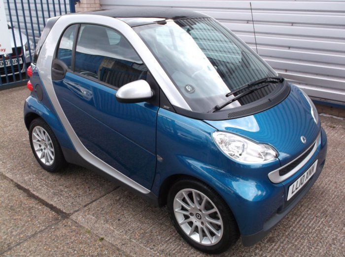 2010 Smart Fortwo Coupe 1.0 image 1