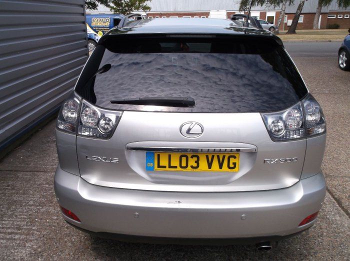 2003 Lexus RX 300 3.0 SE image 3