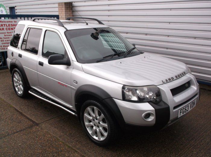 2004 Land Rover Freelander 2.0 Sport image 1