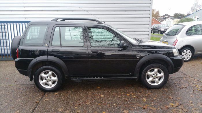 2005 Land Rover Freelander 2.0 Td4 SE image 2