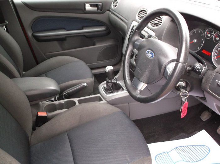 2007 Ford Focus 1.6 Zetec image 4