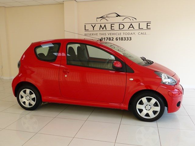 2010 TOYOTA AYGO 1.0 image 2