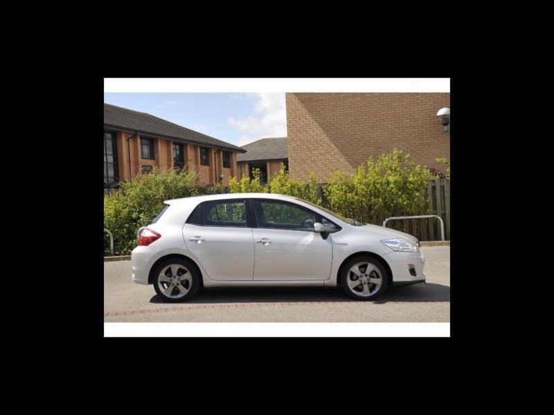 2012 Toyota Auris 1.8 T sprit image 2