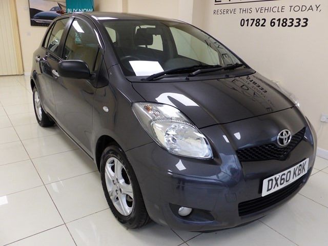 2010 TOYOTA YARIS 1.3 image 1