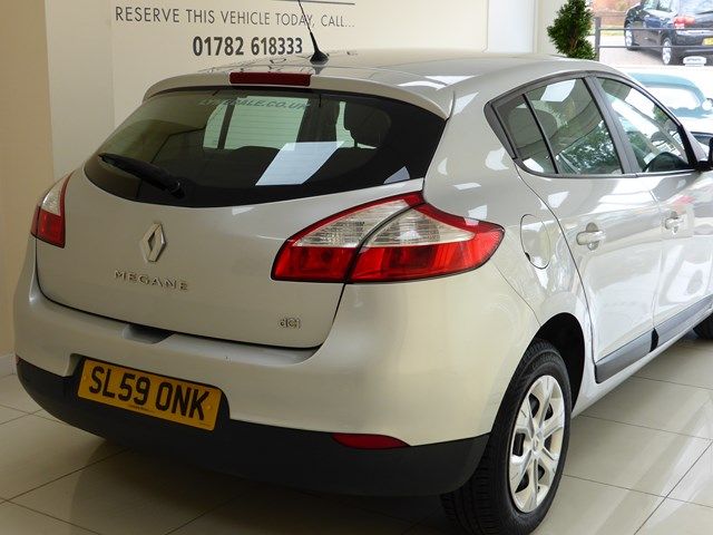 2009 RENAULT MEGANE 1.5 image 3