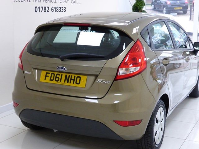 2012 FORD FIESTA 1.6 TDCI image 3