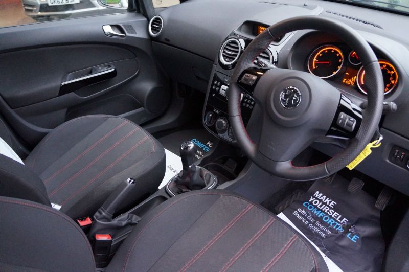 2013 Vauxhall Corsa 1.2 SXi image 4