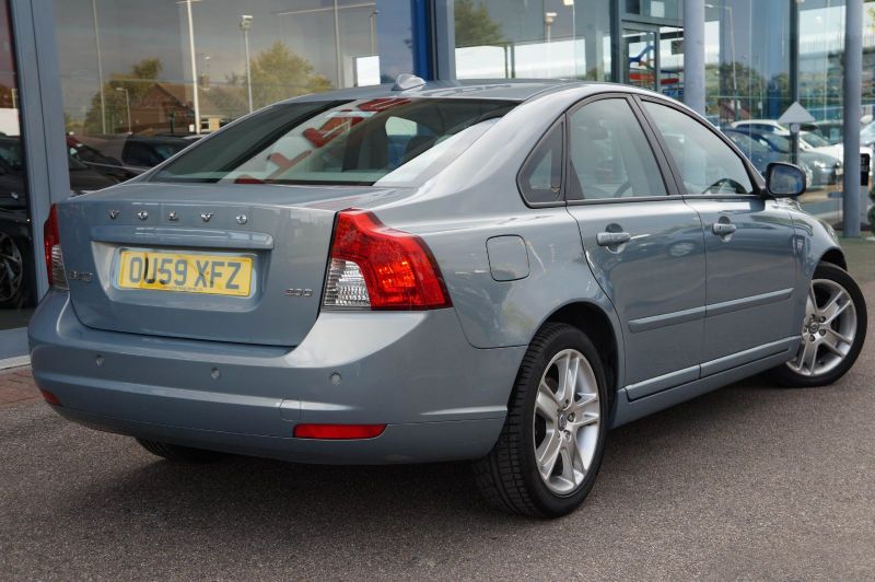 2009 Volvo S40 2.0D SE image 3