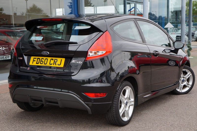 2011 Ford Fiesta 1.6 TDCi image 3