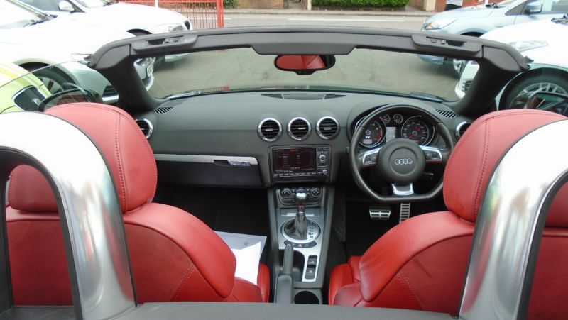 2008 Audi TT Convertible image 5