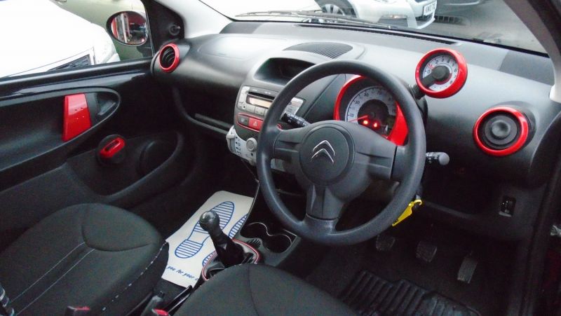 2012 Citroen C1 1.0i Conexion image 4