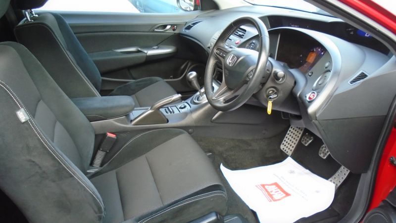 2010 Honda Civic TYPE-S 3DR image 4