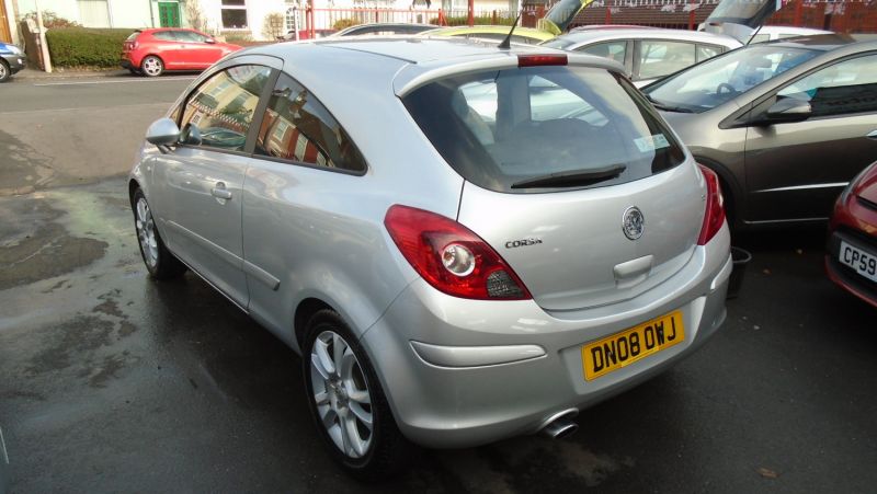 2008 Vauxhall Corsa sxi 1.2 3dr image 2