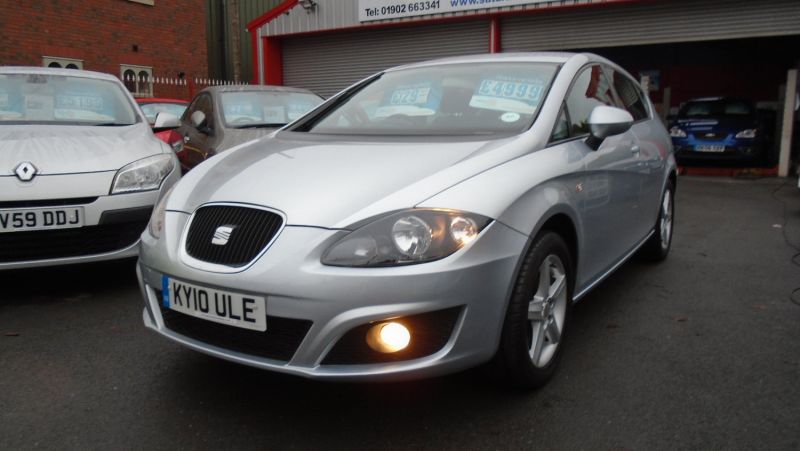 2010 SEAT LEON S 5DR image 1