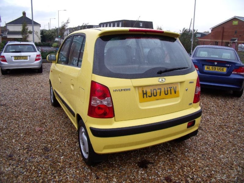 2007 Hyundai Amica 1.1 CDX 5dr image 3