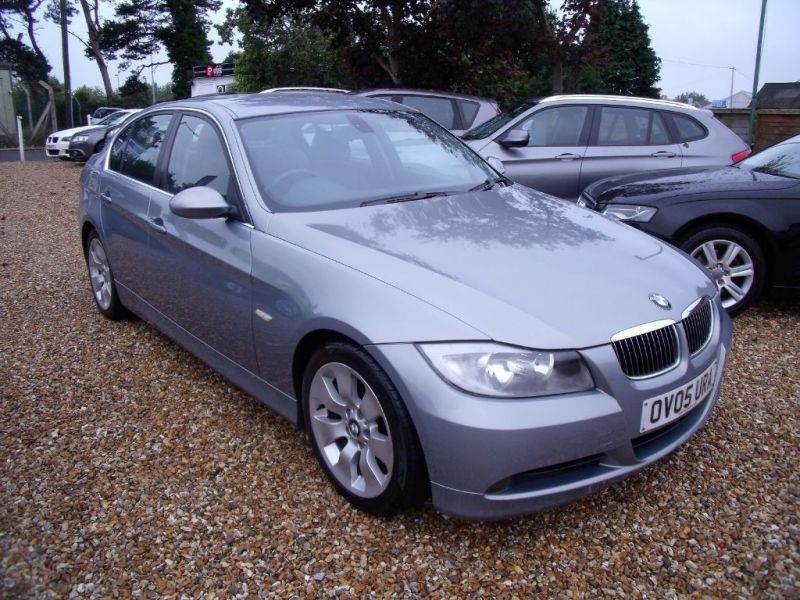 2005 BMW 325i SE 4dr image 2